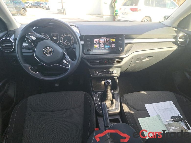 SKODA Fabia / 2021 / 5P / berlina con portón 1.0 TSI 70kW (95CV) Ambition (AC2) #3