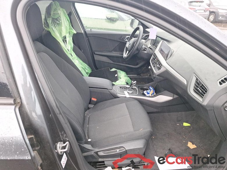 BMW - BMW 1 HATCH 116dA 116PK                  ***             TOTAL LOSS           ***             Business Edition Advantage Pack Business With Heated Seats #3