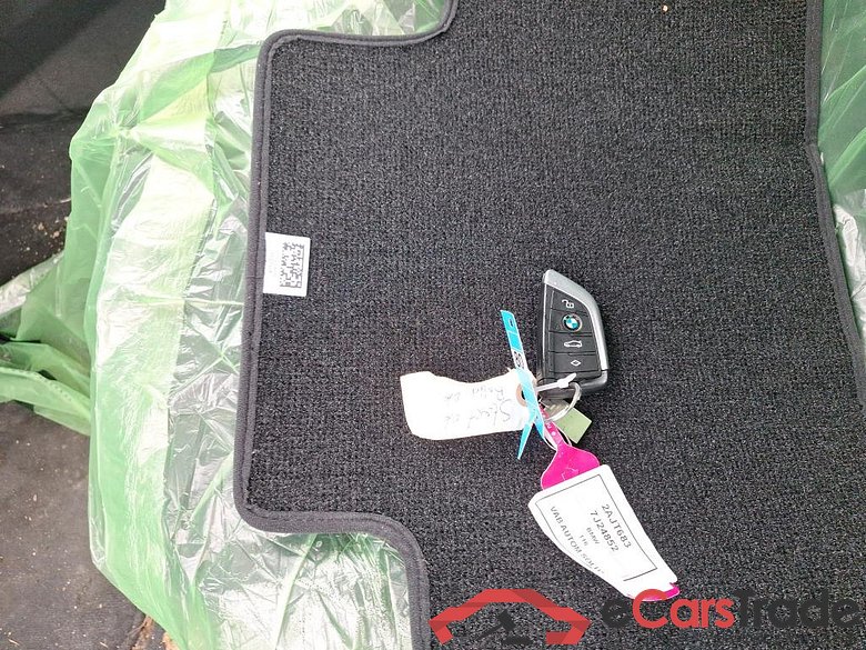 BMW - BMW 1 HATCH 116dA 116PK                  ***             TOTAL LOSS           ***             Business Edition Advantage Pack Business With Heated Seats #4