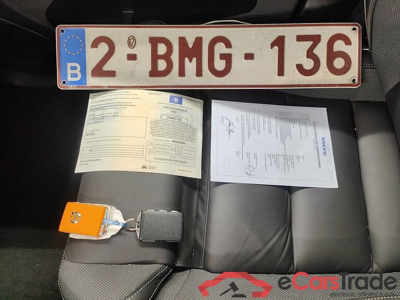 Volvo XC60 B4 D R-Design Aut. 5d #4