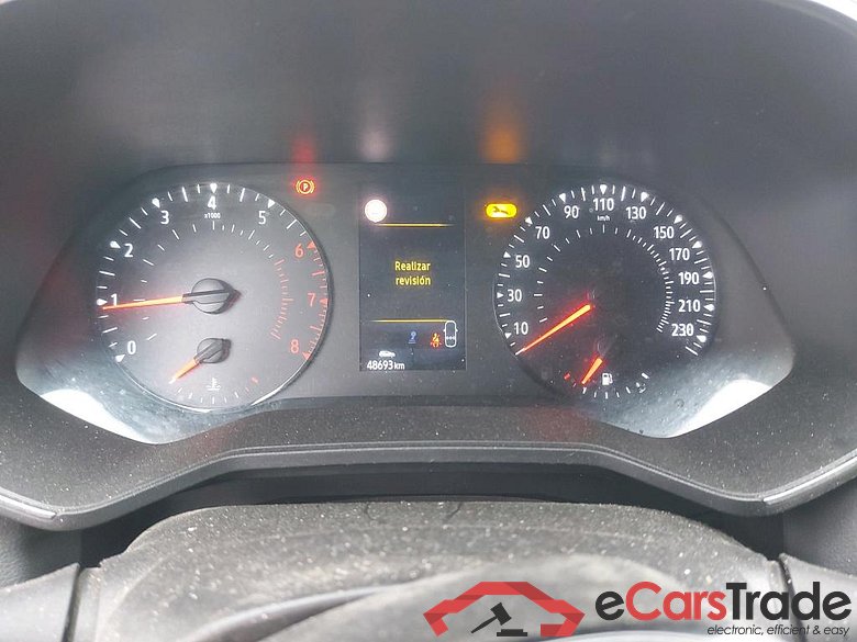 RENAULT Clio / 2019 / 5P / berlina con portón Business TCe 74 kW (100CV) GLP #4