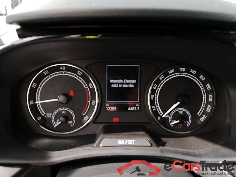 SKODA Fabia / 2021 / 5P / berlina con portón 1.0 TSI 70kW (95CV) Ambition (AC2) #4