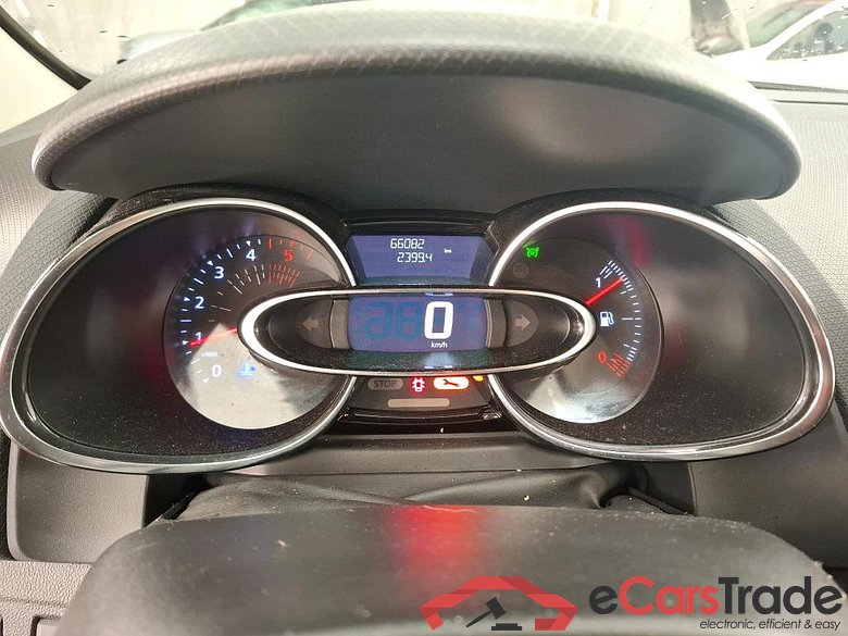 Clio IV Business 1.5 dCi 90CV BVM5 E6 #6