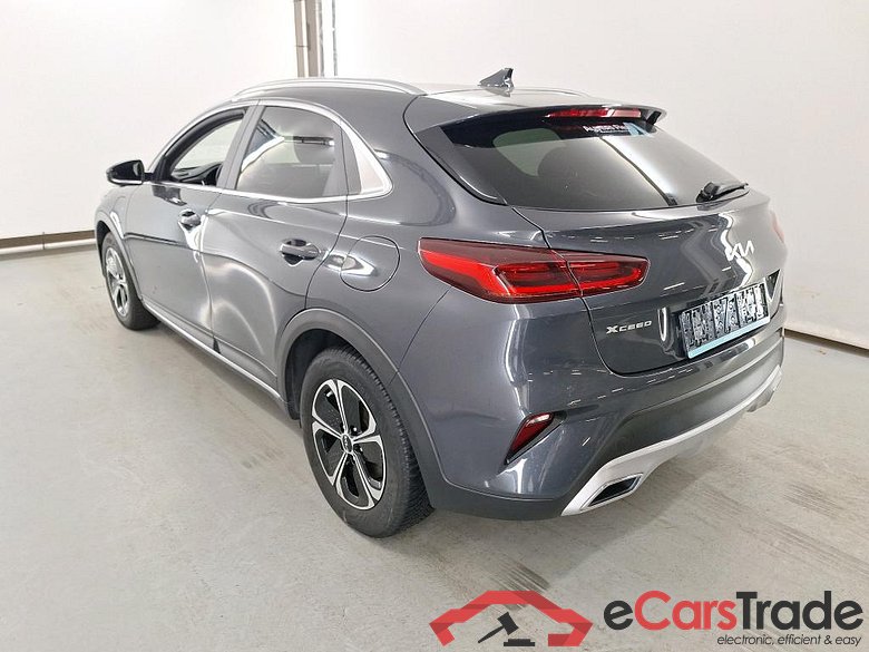 KIA XCEED 1.6 GDI PHEV DCT BUSINESS LINE #3