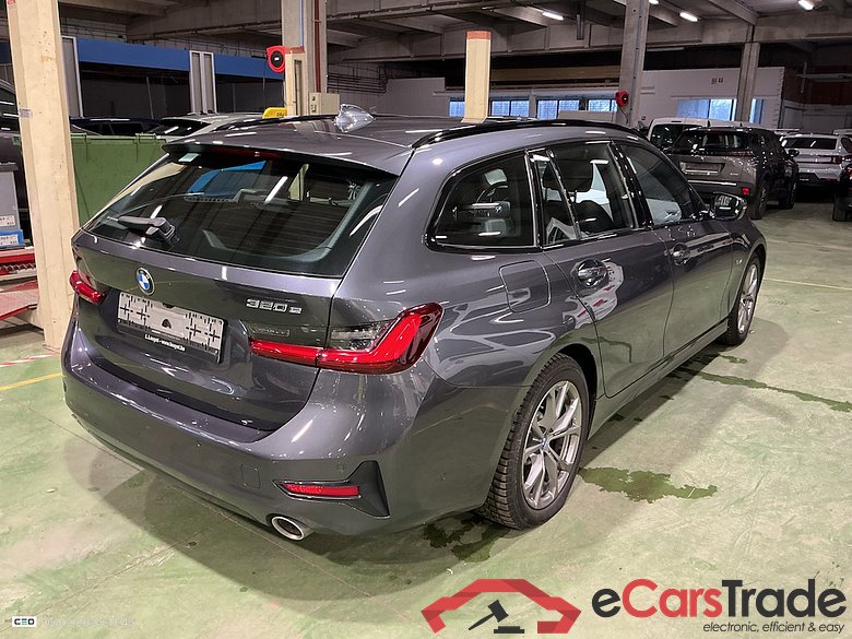BMW 3 SERIES TOURING 2.0 320E TOURING #4