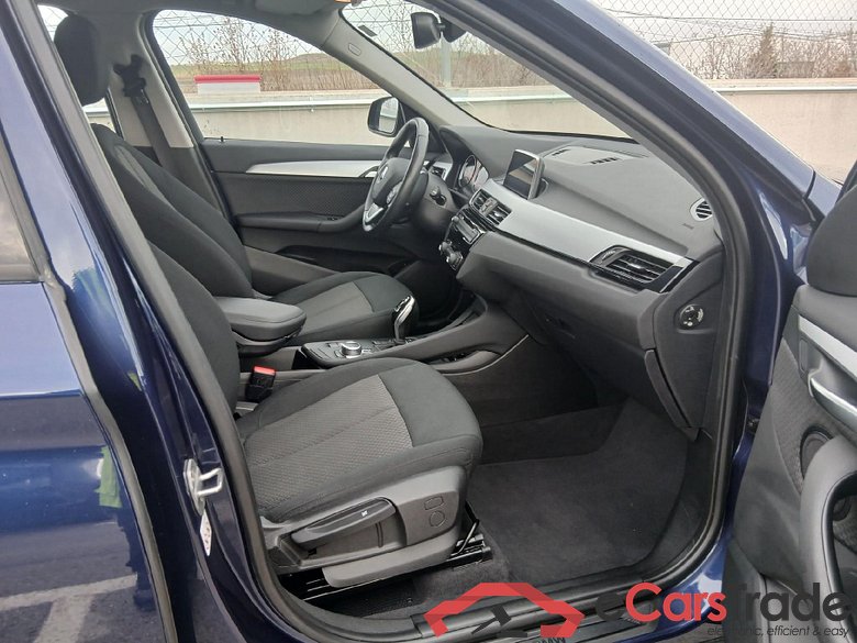 BMW X1 / 2015 / 5P / todoterreno sDrive18dA Business (AC) #6