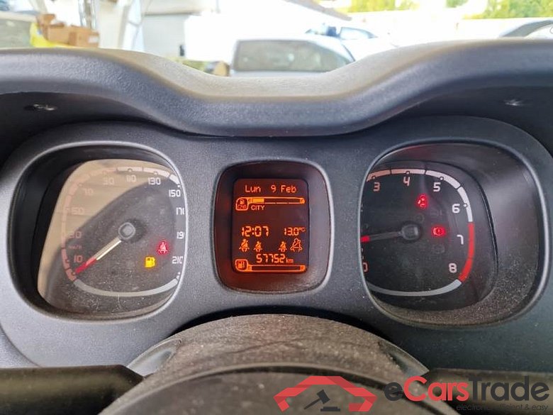 FIAT PANDA / 2011 / 5P / BERLINA 0.9 TWINAIR TURBO NATURAL POWER EASY #4