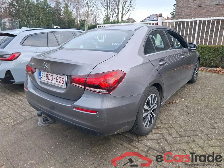 MERCEDES-BENZ A-CLASS LIMOUSINE 1.3 A 180 BUSINESS SOLUTION #4