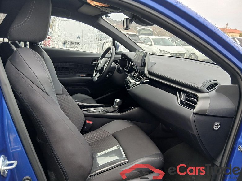 TOYOTA C-HR / 2019 / 5P / todoterreno 1.8 125H Advance #6