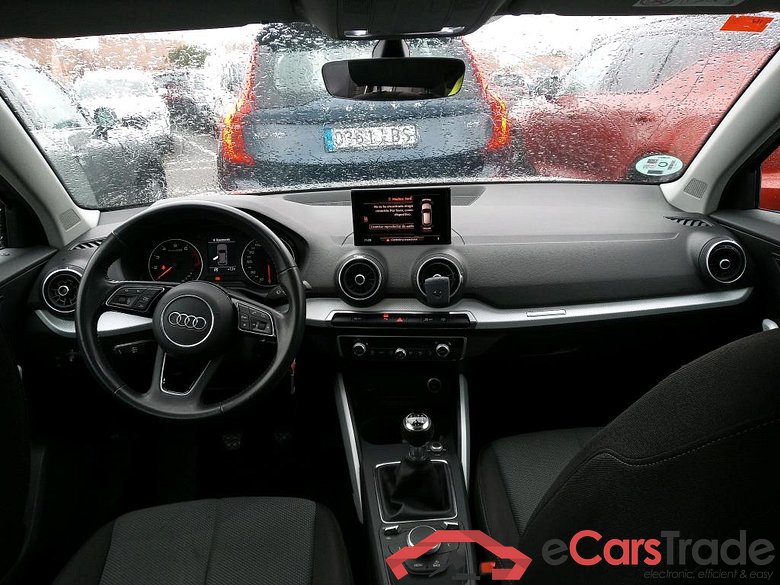 AUDI Q2 / 2016 / 5P / todoterreno Design 30 TFSI 85kW (116CV) #3
