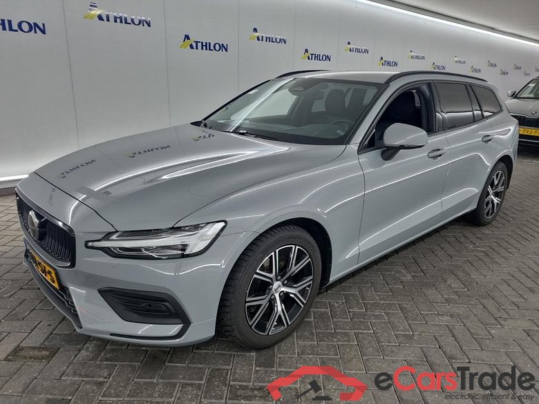 VOLVO V60 B3 Automaat Essential Edition 5D 120kW #1
