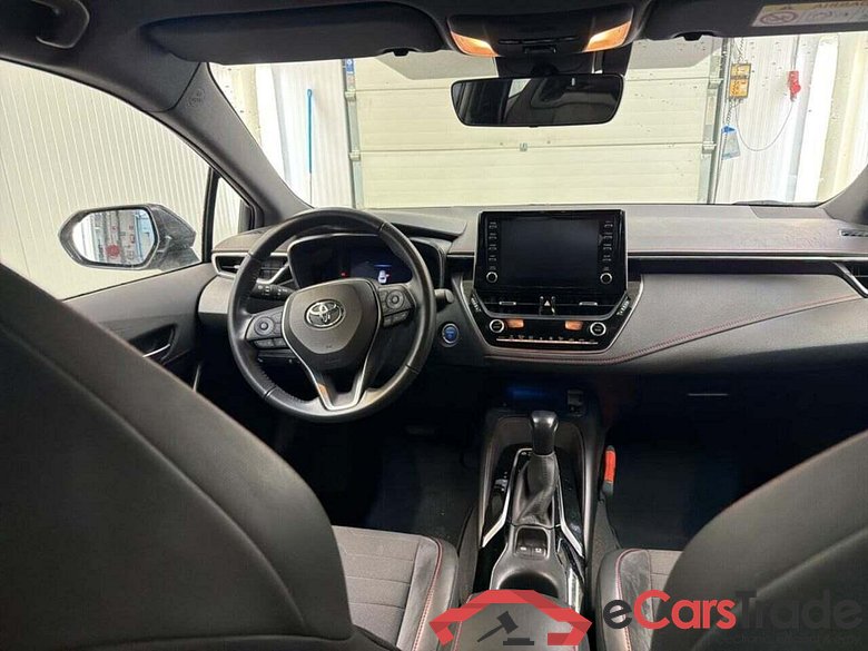 TOYOTA Corolla Touring Sports 1.8 Hybrid Executive #3