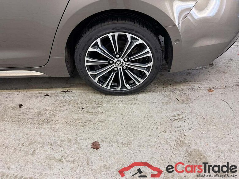 TOYOTA Corolla Touring Sports 1.8 Hybrid Executive #6