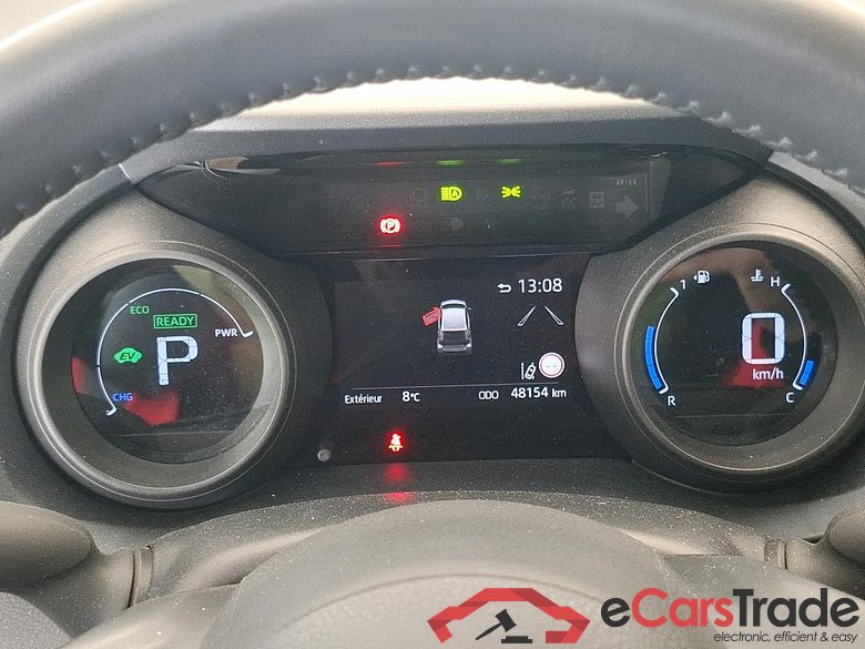 TOYOTA Yaris Hybride / 2019 / 5P / Berline Hybride 116h Design #6