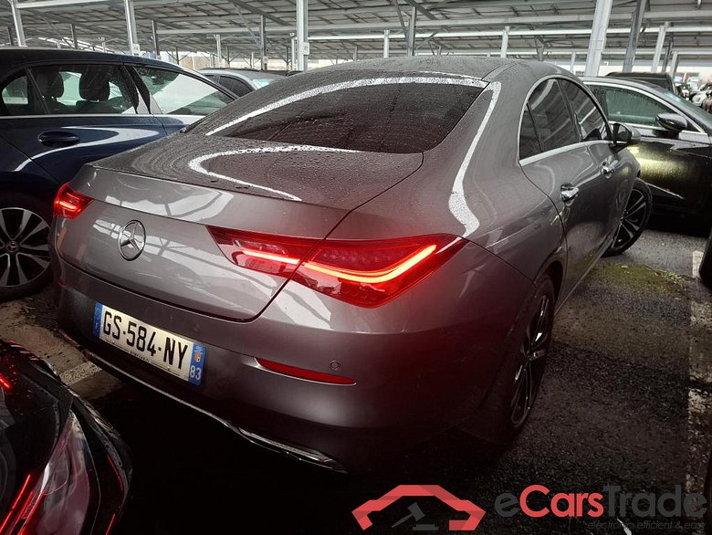 MERCEDES-BENZ CLA Coupe / 2019 / 4P / Coupé CLA 180 d Business Line BA8 #4