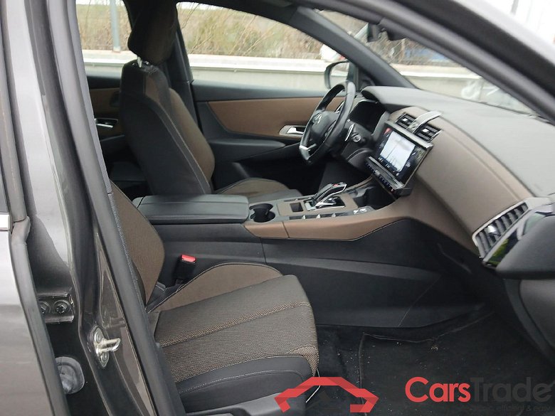 DS DS 7 Crossback / 2017 / 5P / todoterreno BlueHDi DE 96kW (130CV) Auto. CHIC (AC) #6