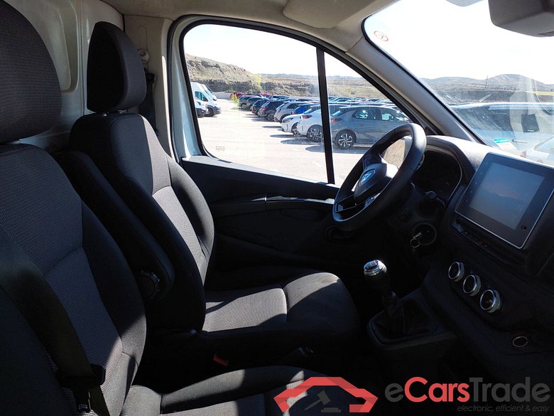 RENAULT Trafic 2.0D 131CV  #3