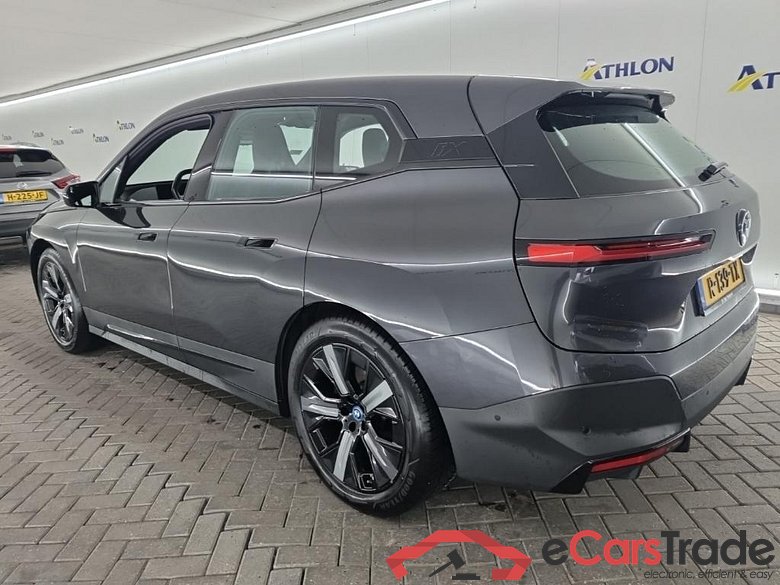 BMW iX xDrive40 5D 240kW #4