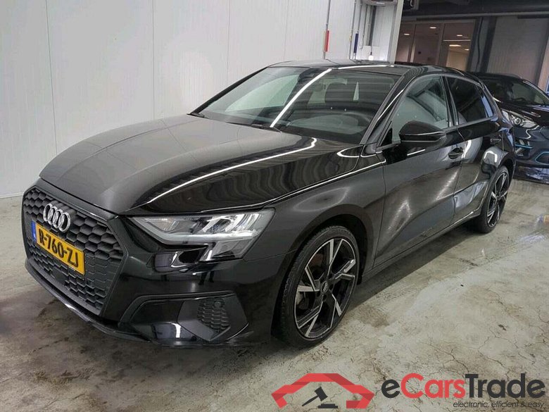 AUDI A3 Sportback 30 TFSI Pro Line #1