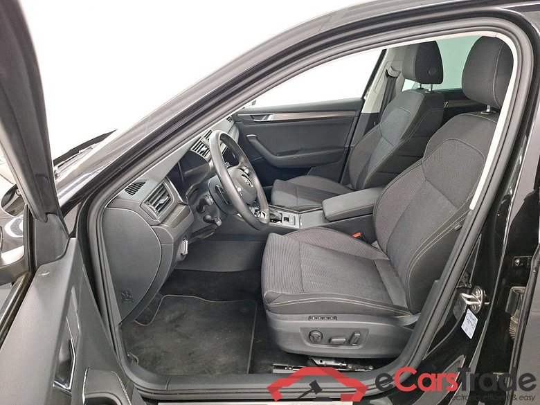 SKODA SUPERB COMBI - 2019 1.4 TSI PHEV Style DSG #5