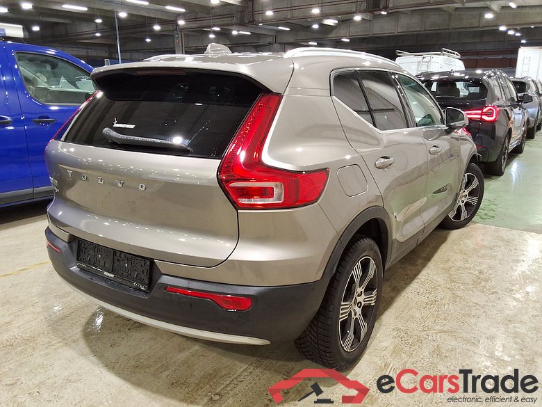 VOLVO XC40 1.5 T3 INSCRIPTION #4