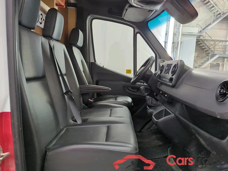 Mercedes-Benz Sprinter 214CDI L1H1 FWD 3.0t Functional 6 4d #3