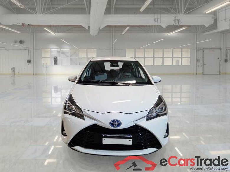 TOYOTA YARIS / 2017 / 5P / BERLINA 1.5 HYBRID BUSINESS #6