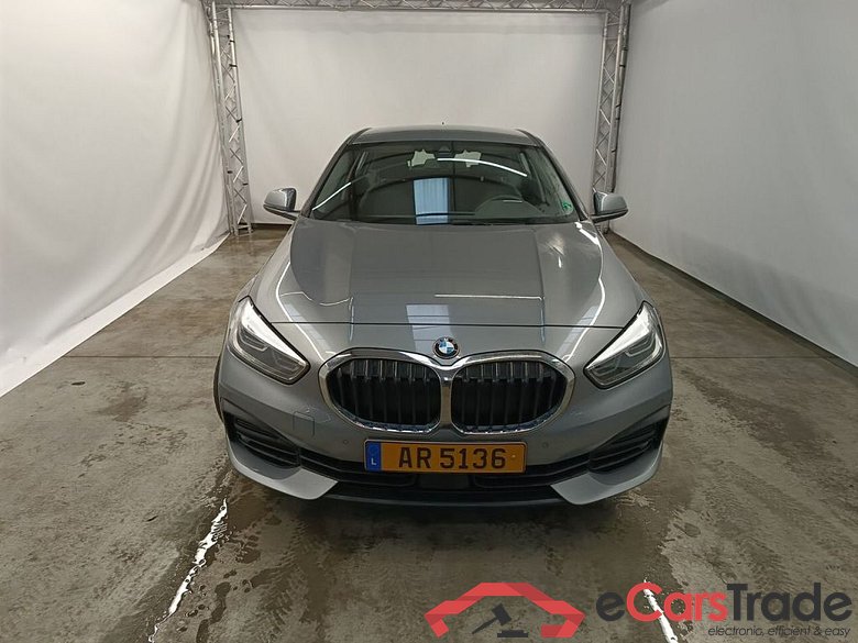 BMW 1 HATCH DIESEL - 2019 118 dA 150hp (EU6AP) 5d #5