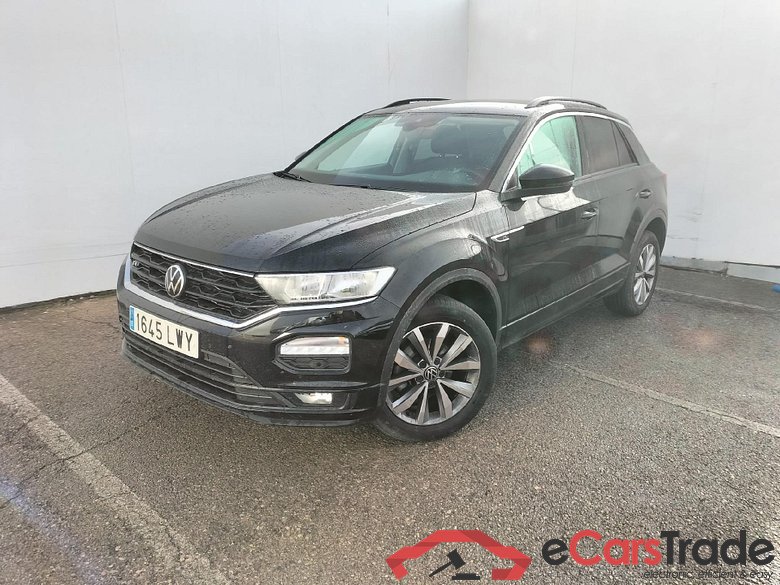 VOLKSWAGEN T-Roc / 2017 / 5P / todoterreno Advance R-Line 1.0 TSI 81kW (110CV)