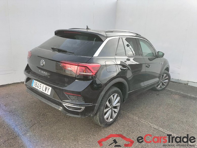 VOLKSWAGEN T-Roc / 2017 / 5P / todoterreno Advance R-Line 1.0 TSI 81kW (110CV) #2