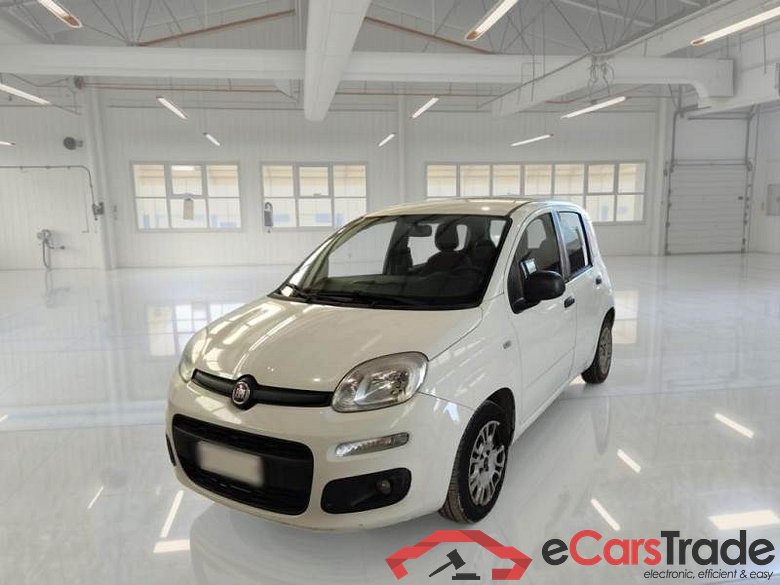 FIAT PANDA 2016 5P BERLINA POSTE 1.3 MJT 95CV SeS E6 EASY #1