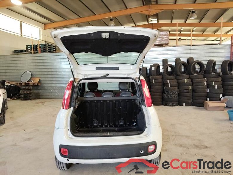 FIAT PANDA 2016 5P BERLINA POSTE 1.3 MJT 95CV SeS E6 EASY #5