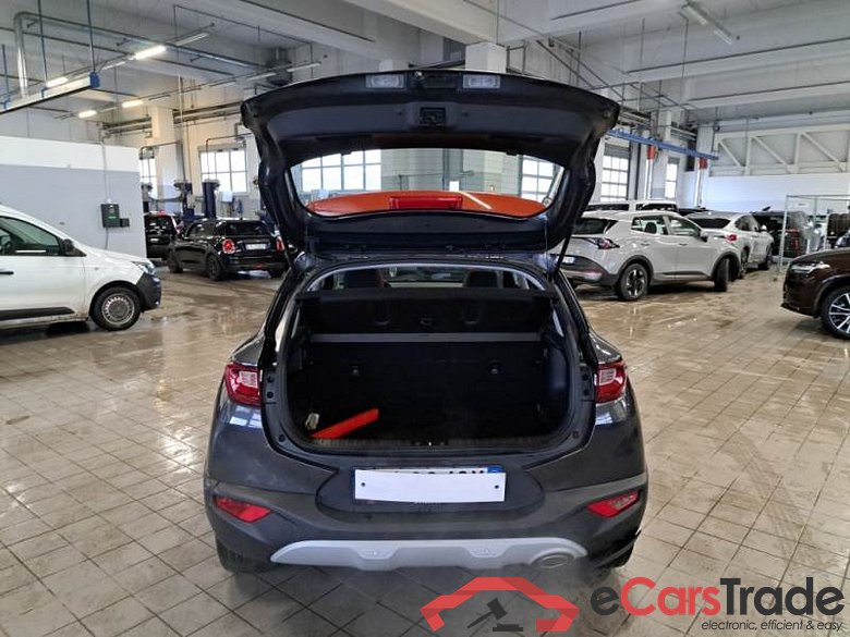 KIA STONIC / 2017 / 5P / SUV 1.4 MPI STYLE #5