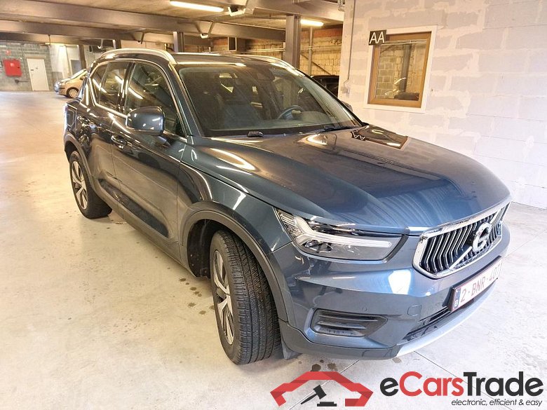 VOLVO XC40 1.5 T4 RECHARGE GEARTR. INSCRIPTION EXPR #2