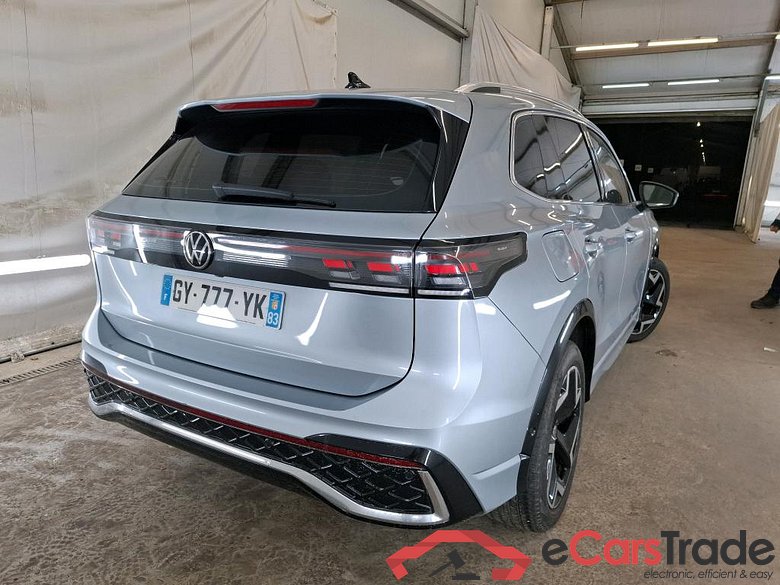 VOLKSWAGEN Tiguan / 2023 / 5P / SUV 1.5 eTSI 150 DSG7 R-LINE #3