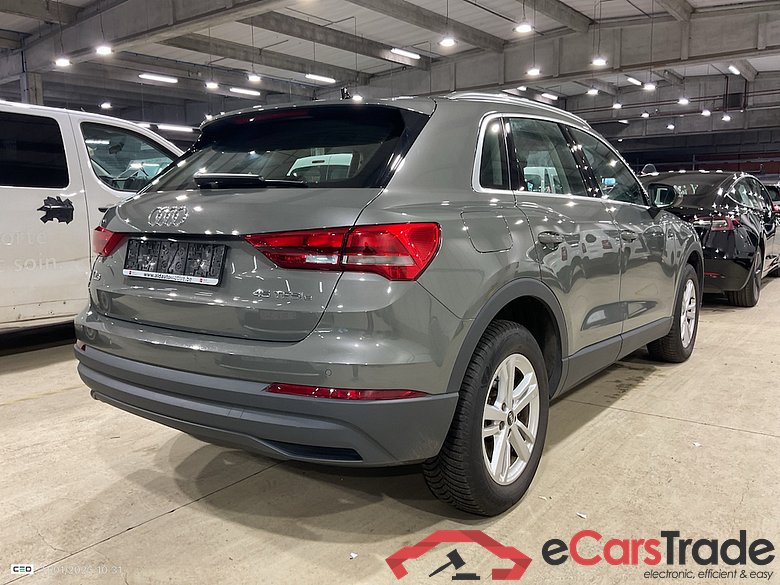AUDI Q3 1.4 45 TFSI E S TRONIC #4