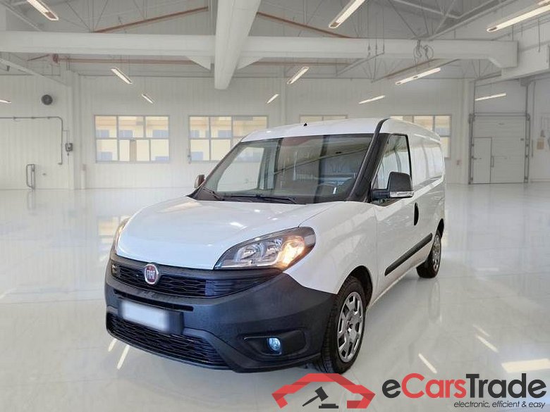 FIAT DOBLÒ CARGO / 2014 / 4P / VETT. FURGONATA CH1 LOUNGE 1.6 MJET 105CV E6D SeS #1