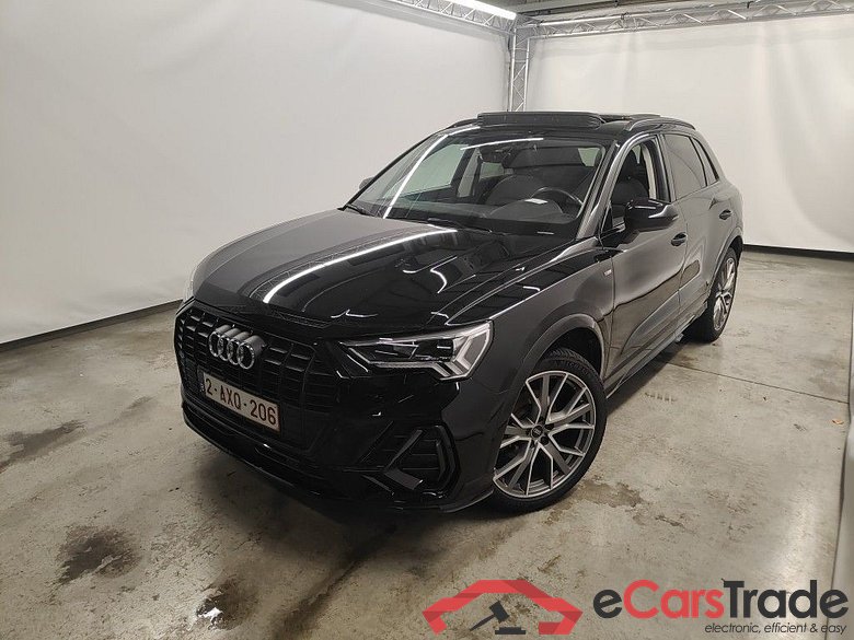 Audi Q3 35 TFSI S tronic S line Business Edition 5d
