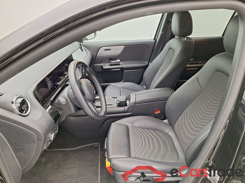 Mercedes, GLA '20, Mercedes-Benz GLA GLA 180 d Business Solution 5d #3