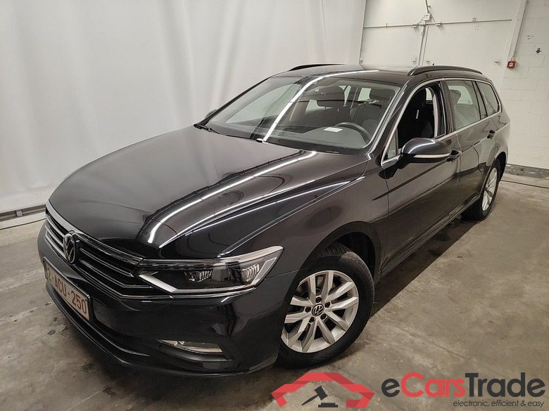 Volkswagen Passat Variant 2.0 TDI 90kW DSG Style Business 5d #1