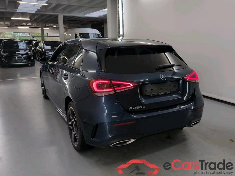 MERCEDES-BENZ A-CLASS 1.3 A 250 E DCT BUSINESS SOLUTION #3