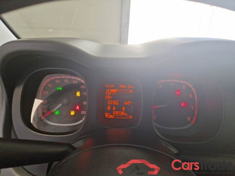 FIAT PANDA / 2011 / 5P / BERLINA 1.2 FIRE 69CV SeS EASYPOWER #4