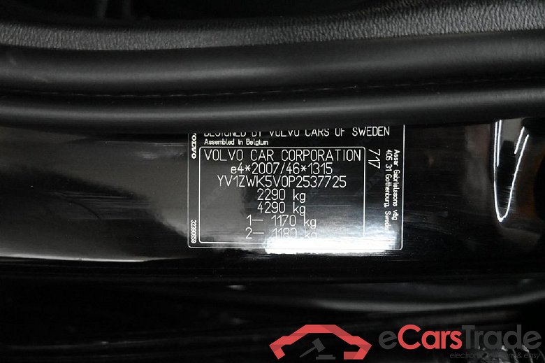 V60 Kombi Core 2.0 B4 145KW AT8 E6d #5