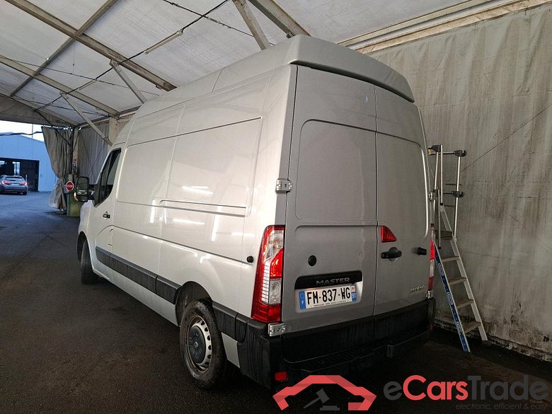RENAULT Master / 2019 / 4P / Fourgon tôlé FG Tr GCF F3500 L2H3 dCi 135 #2