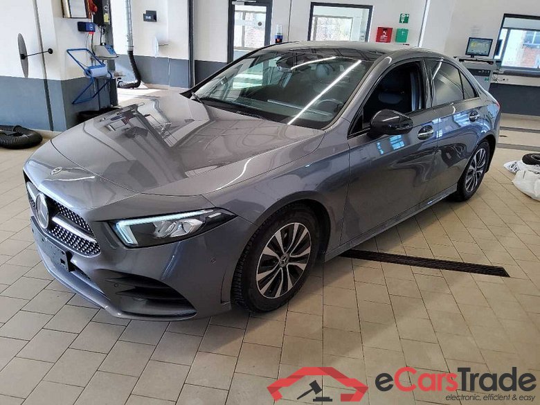 Mercedes-Benz A Limousine (BM 177)(08.2018->) DE - Lim4 A 200 EU6d, Lim. AMG Line (EURO 6d), 2019 - 2022