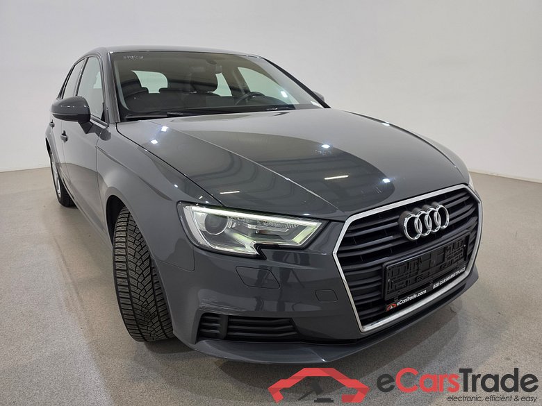 Audi A3 SB 1.6 30 TDi LED-Xenon Navi Klima PDC ... #3