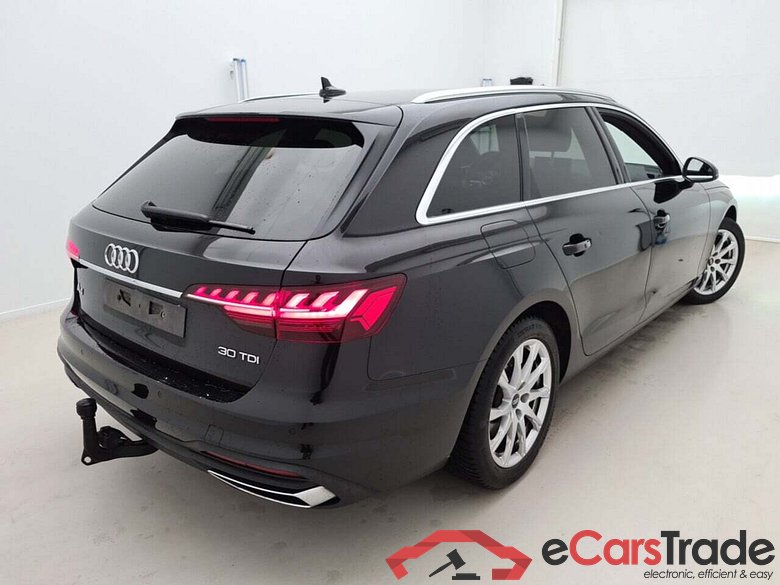 AUDI A4 AVANT 30 TDI BUSINESS ED. S-TRONIC #2