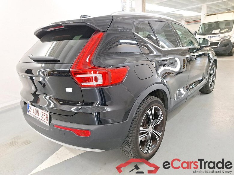 VOLVO XC40 1.5 T4 RECHARGE GEARTR. INSCRIPTION #4