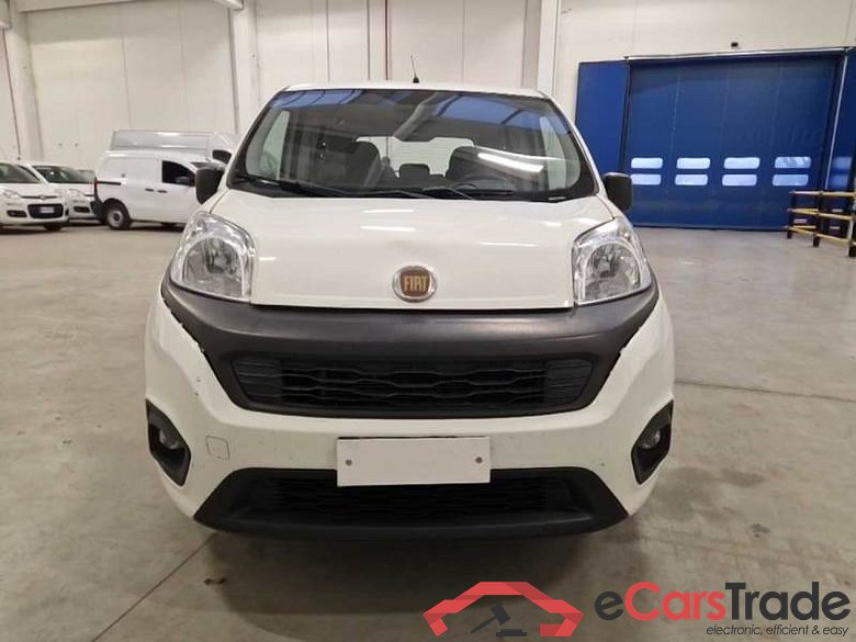 FIAT QUBO / 2016 / 5P / MONOVOLUME 1.4 8V 77CV EASY NATURAL POWER E6 #6
