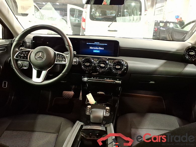 MERCEDES-BENZ A-CLASS LIMOUSINE 2.0 A 180 D BUSINESS SOLUTION ESSENTIAL #6